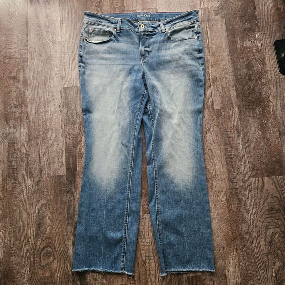 Maurices Mid Rise Slim Boot Raw Hem Jeans - Picture 1 of 3
